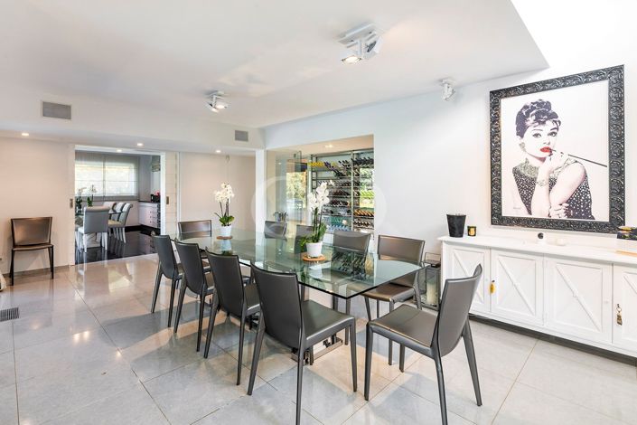 Image No.26-5 Bed House for sale