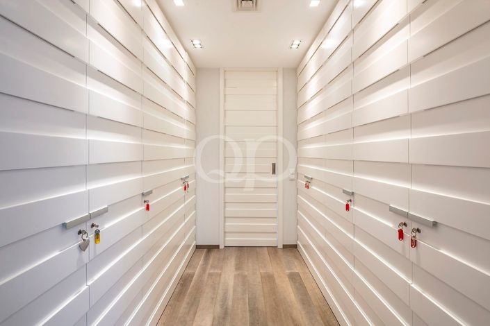 Image No.32-5 Bed House for sale