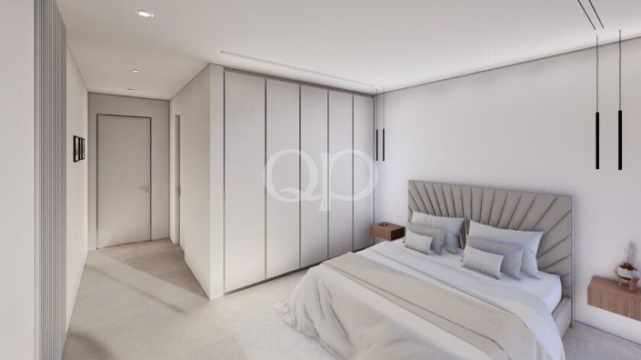 Image No.15-4 Bed House for sale