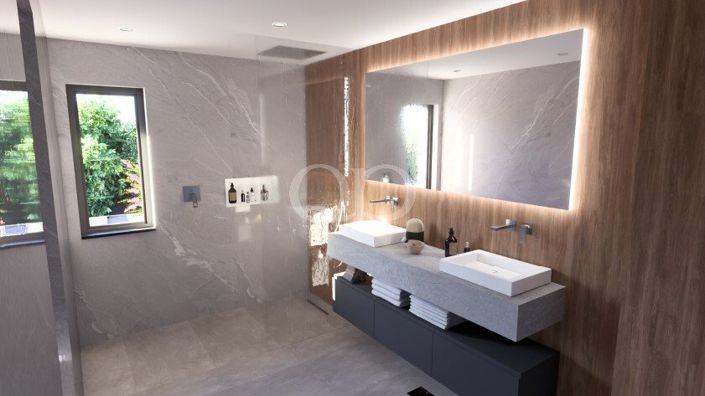 Image No.16-4 Bed House for sale
