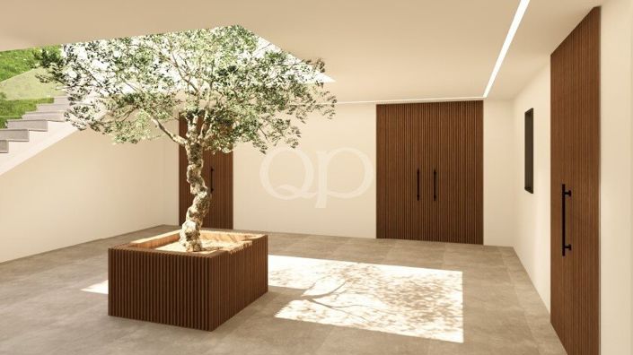 Image No.21-4 Bed House for sale