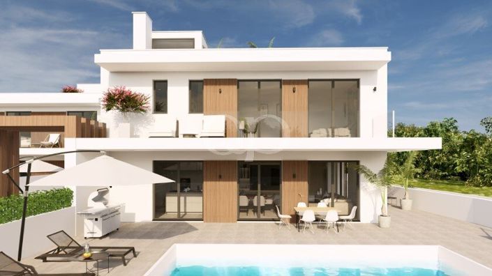 Image No.24-4 Bed House for sale
