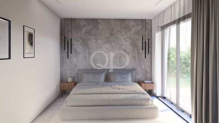 Image No.5-4 Bed House for sale