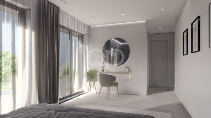 Image No.9-4 Bed House for sale