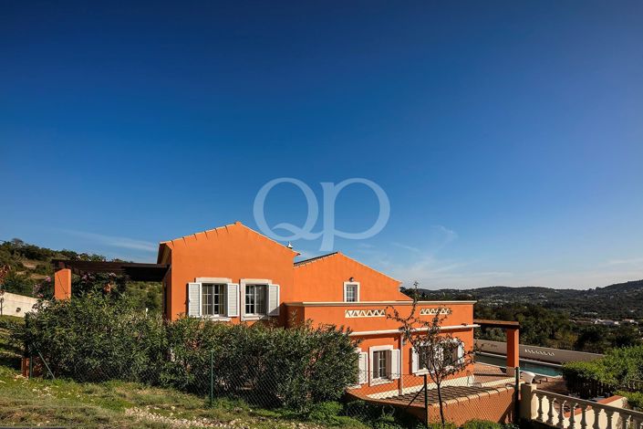 Image No.11-4 Bed House for sale