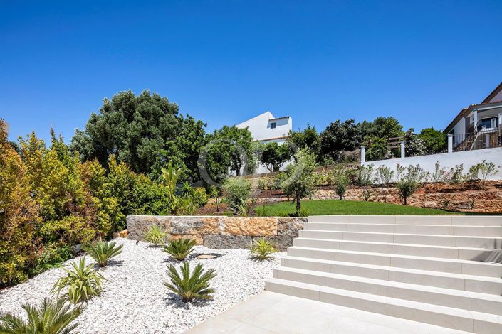 Image No.41-5 Bed House for sale