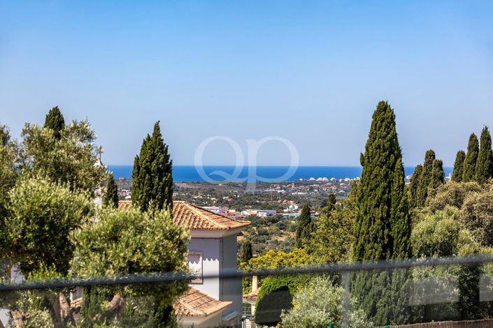 Image No.5-5 Bed House for sale