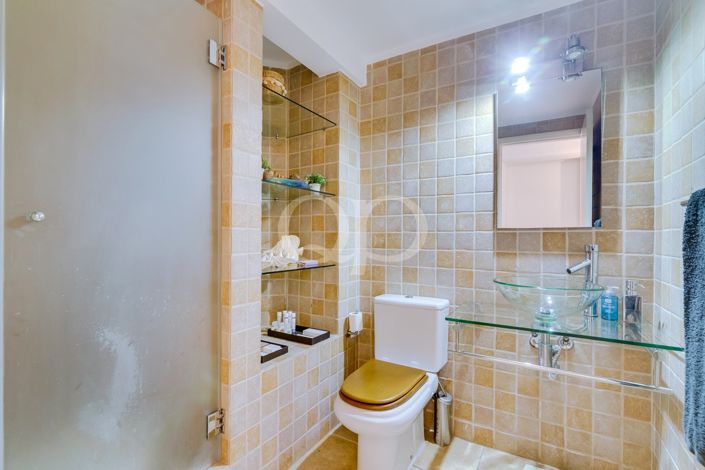 Image No.44-3 Bed House for sale