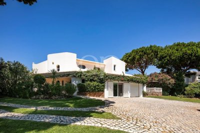 1 - Loule, House