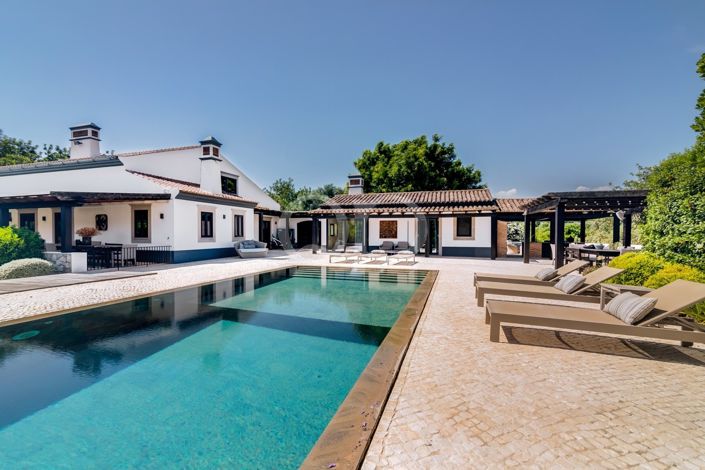 Image No.22-5 Bed House for sale