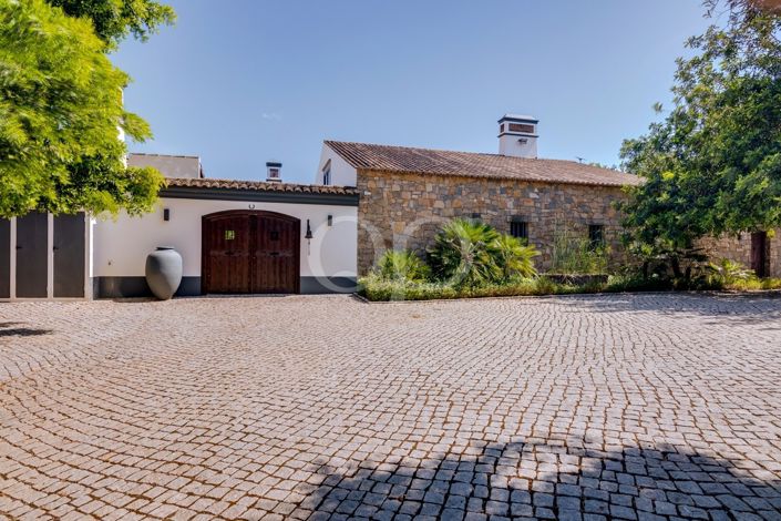 Image No.27-5 Bed House for sale