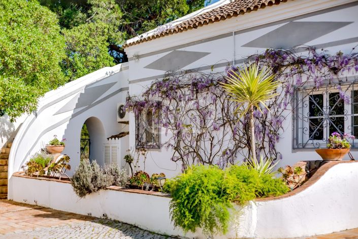 Image No.21-2 Bed House for sale
