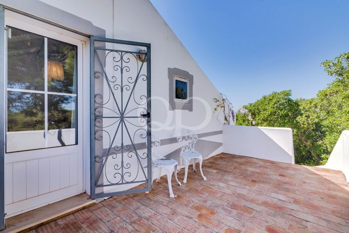 Image No.28-2 Bed House for sale