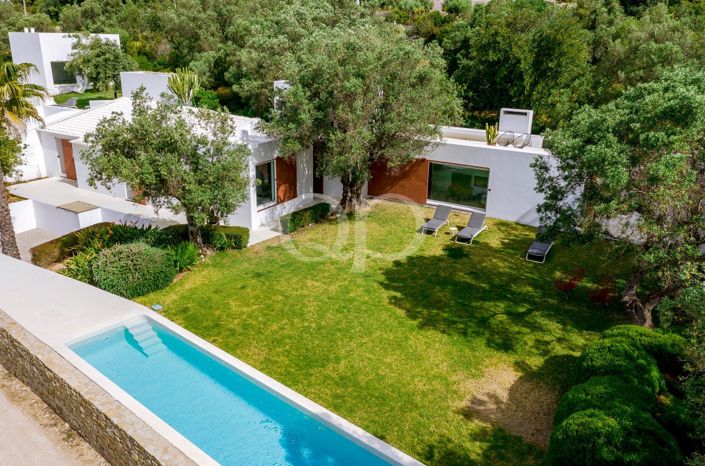 Image No.10-3 Bed House for sale