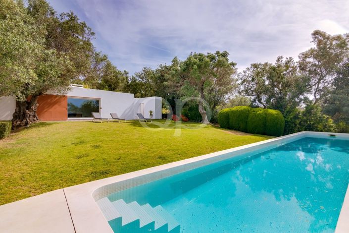 Image No.21-3 Bed House for sale