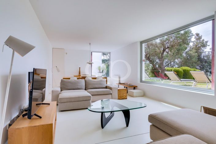 Image No.34-3 Bed House for sale