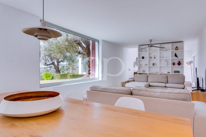 Image No.43-3 Bed House for sale