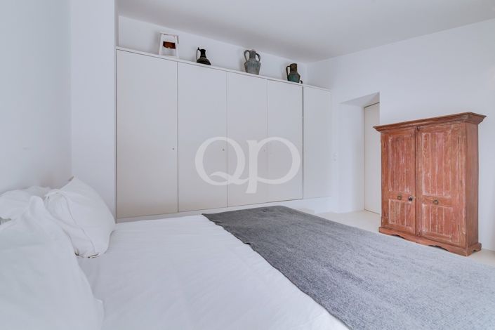 Image No.51-3 Bed House for sale