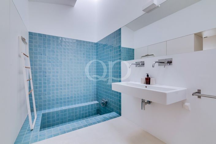 Image No.54-3 Bed House for sale