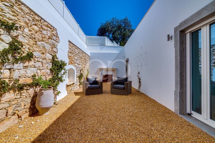 Image No.10-4 Bed House for sale