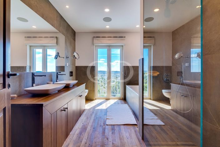 Image No.12-4 Bed House for sale