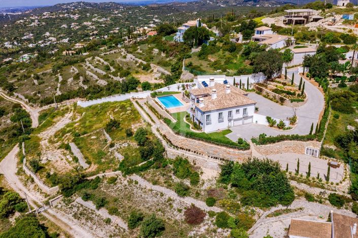 Image No.30-4 Bed House for sale