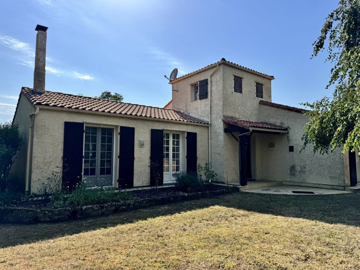 Image No.21-3 Bed House for sale