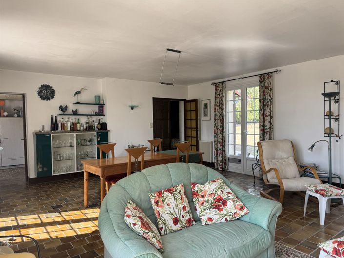 Image No.5-3 Bed House for sale