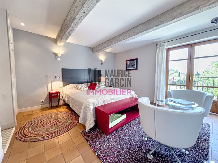 Image No.12-6 Bed House for sale