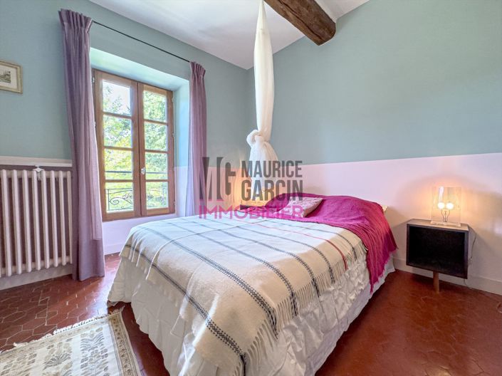 Image No.13-6 Bed House for sale