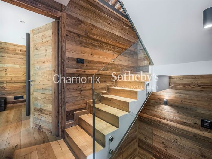 Image No.11-4 Bed House for sale