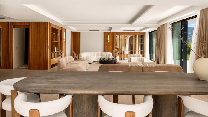 Image No.5-5 Bed House for sale