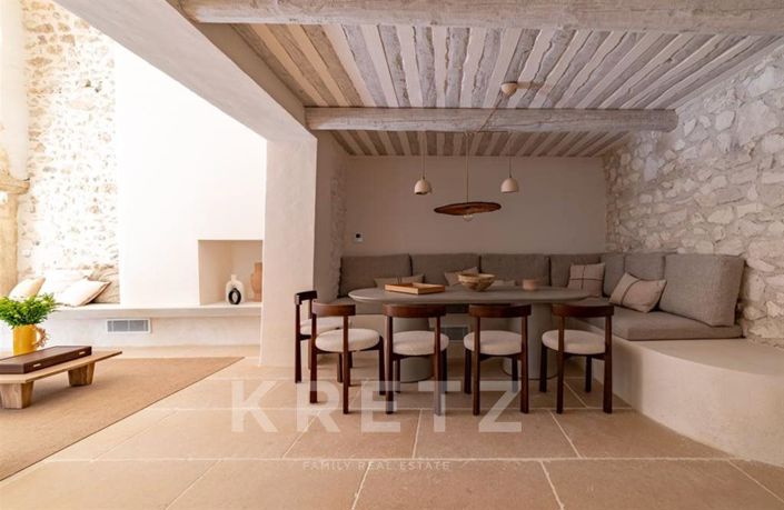 Image No.22-6 Bed House for sale