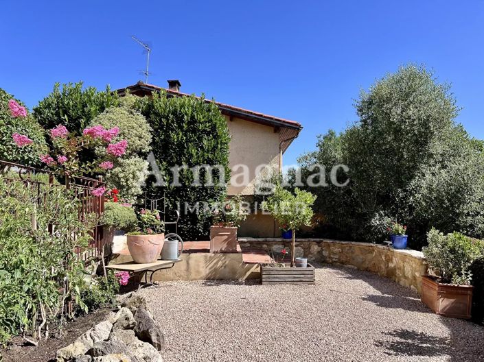 Image No.2-3 Bed House for sale