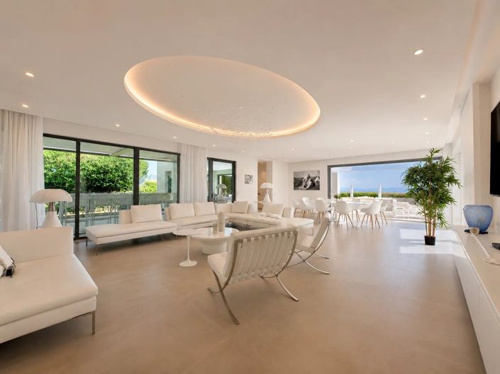 Image No.13-7 Bed House for sale
