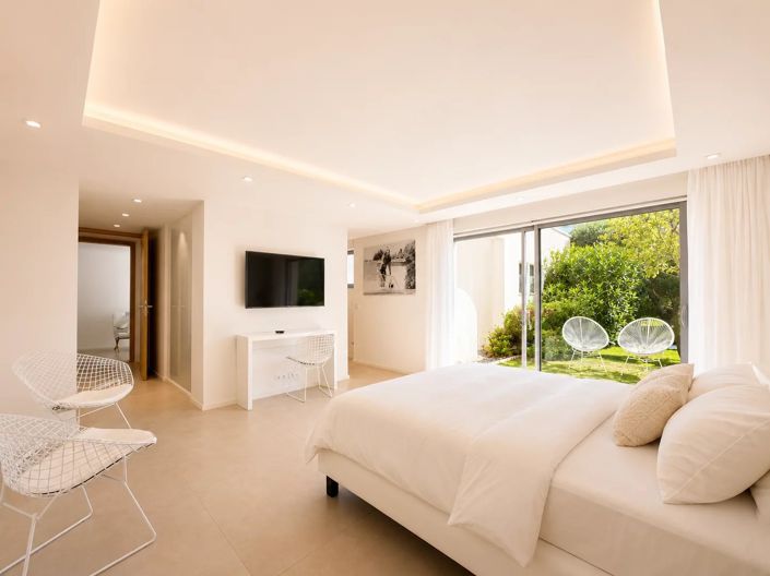 Image No.22-7 Bed House for sale