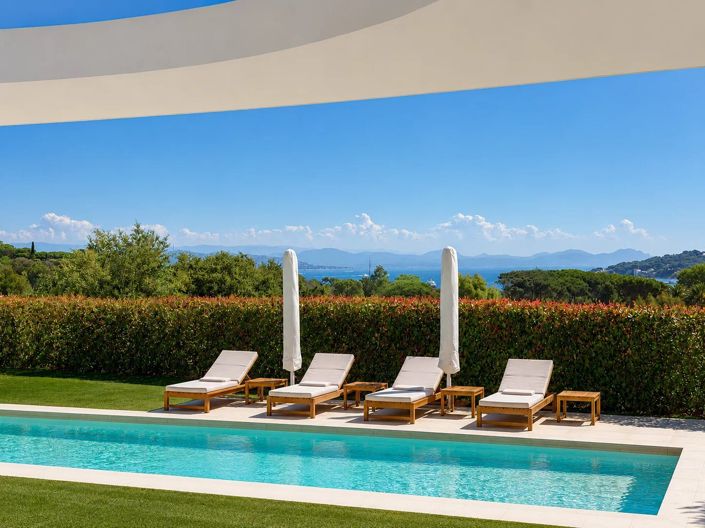 Image No.30-7 Bed House for sale