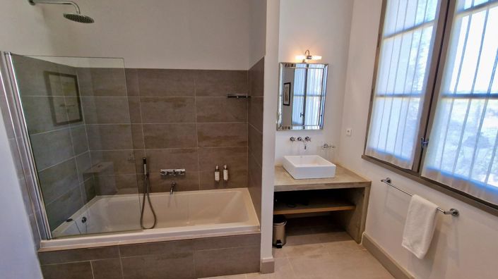 Image No.16-3 Bed House for sale