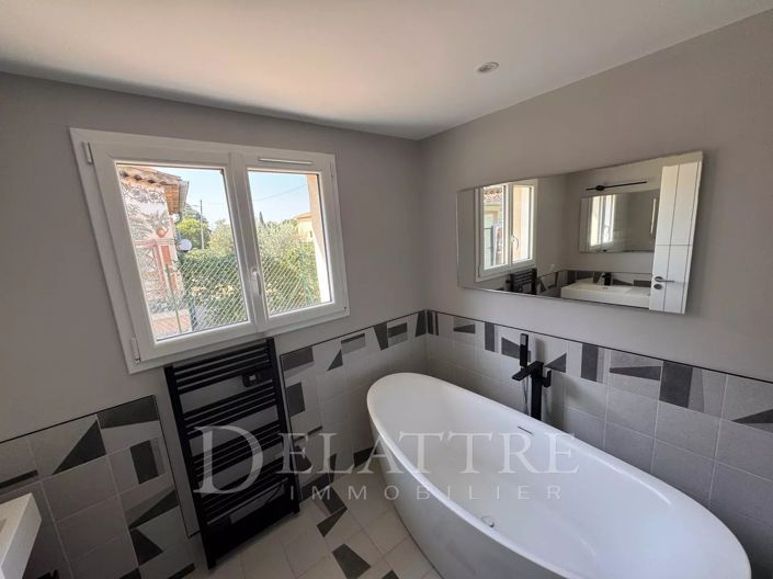 Image No.11-Apartment for sale