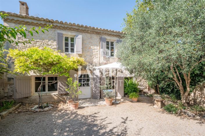 Image No.9-2 Bed House for sale