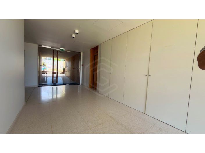 Image No.30-2 Bed Apartment for sale