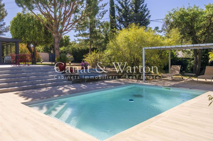 Image No.24-3 Bed House for sale
