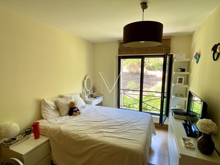 Image No.33-5 Bed House for sale