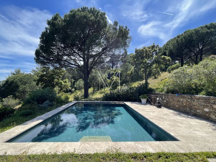 Image No.37-5 Bed House for sale
