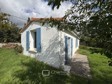 1 - Royan, House