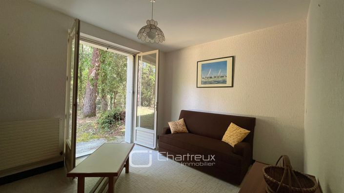Image No.11-6 Bed House for sale