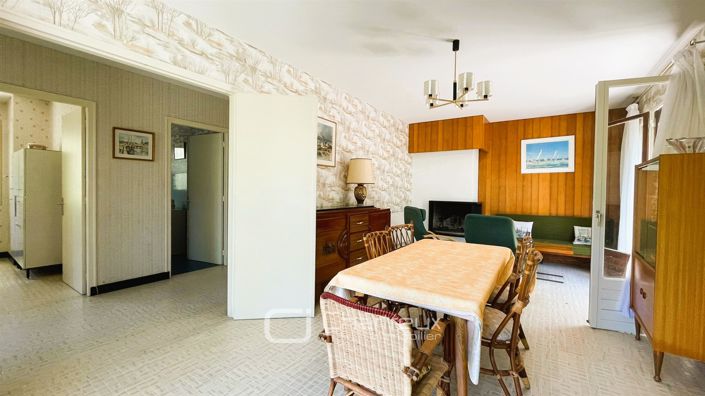 Image No.3-6 Bed House for sale