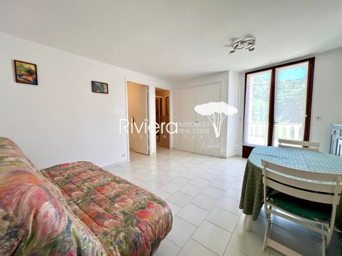 Image No.22-5 Bed House for sale