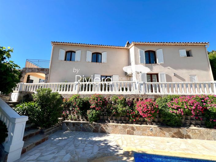 Image No.41-5 Bed House for sale
