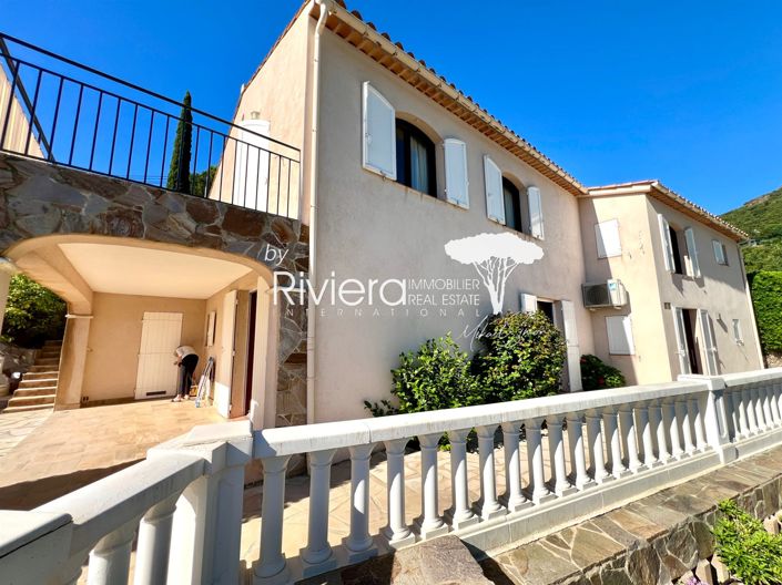 Image No.53-5 Bed House for sale